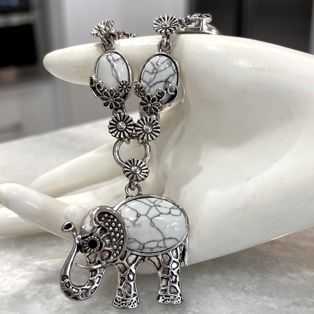 White Howlite Black Oxidized Silvertone Elephant Floral Necklace